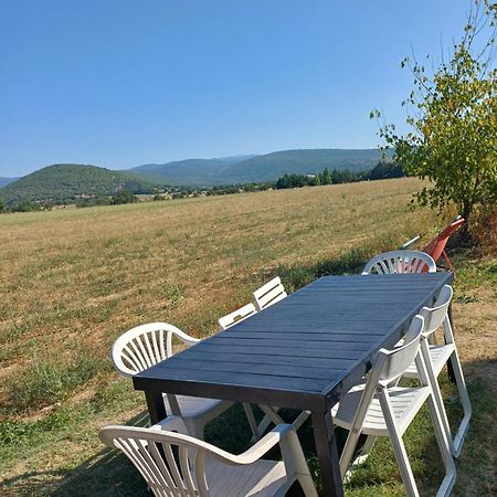 Gite Les Granges Dans Ferme Provencale. 14 Pers Ongles Exterior foto